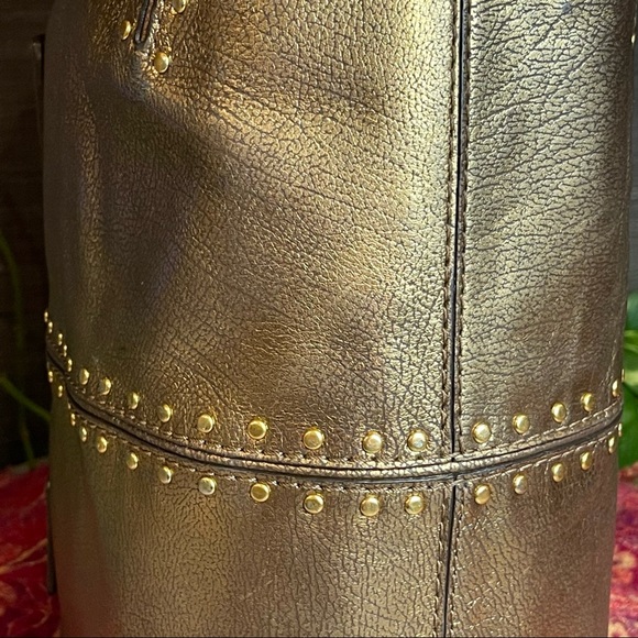 MICHAEL KORS Uptown Astor Satchel Gold Studded
